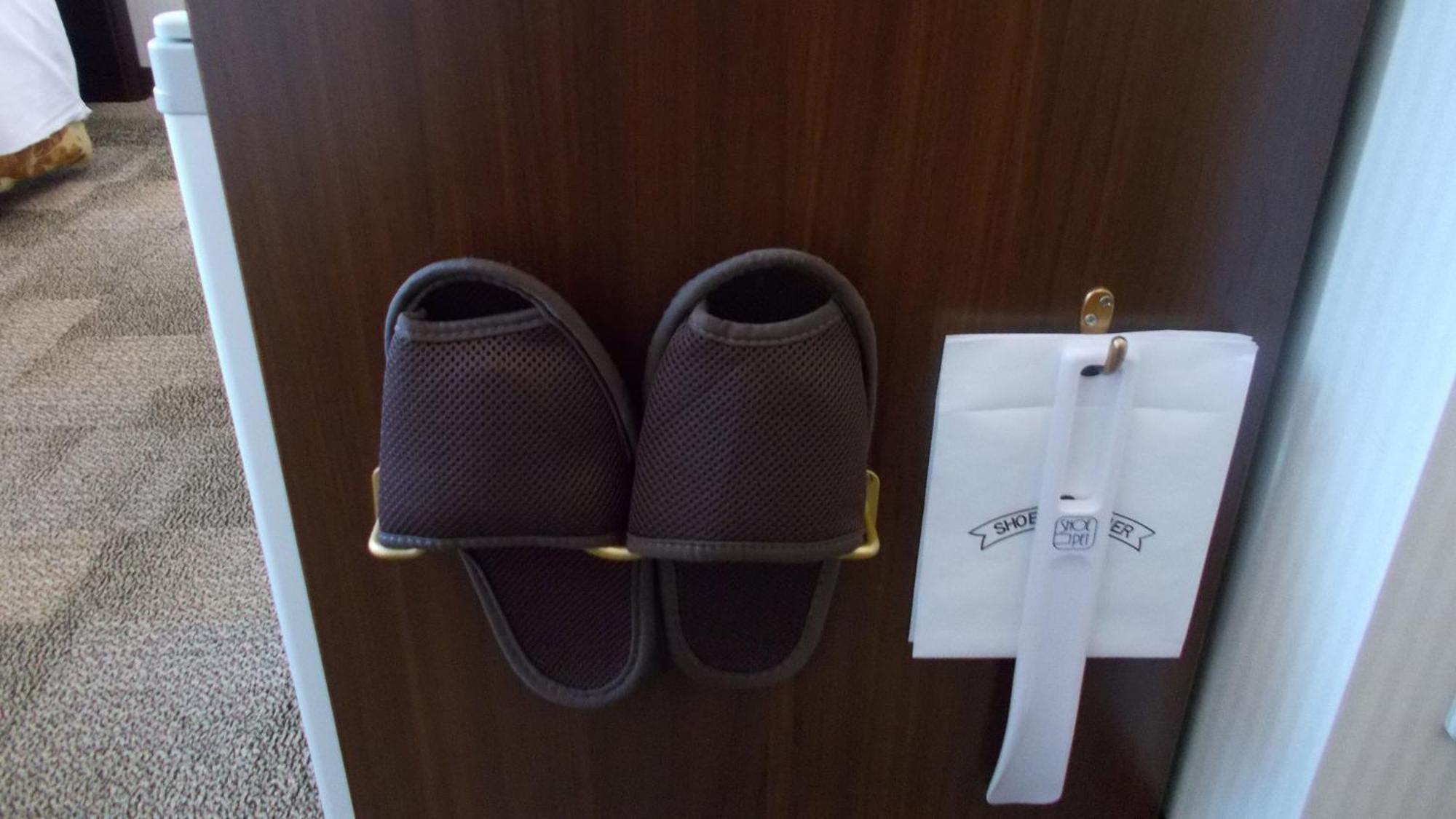 Toyoko Airport Shinkan 3*